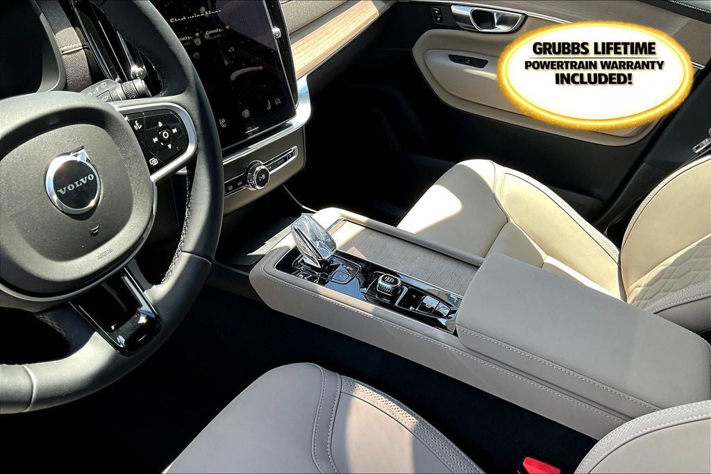2026 Volvo XC90 B5 Core