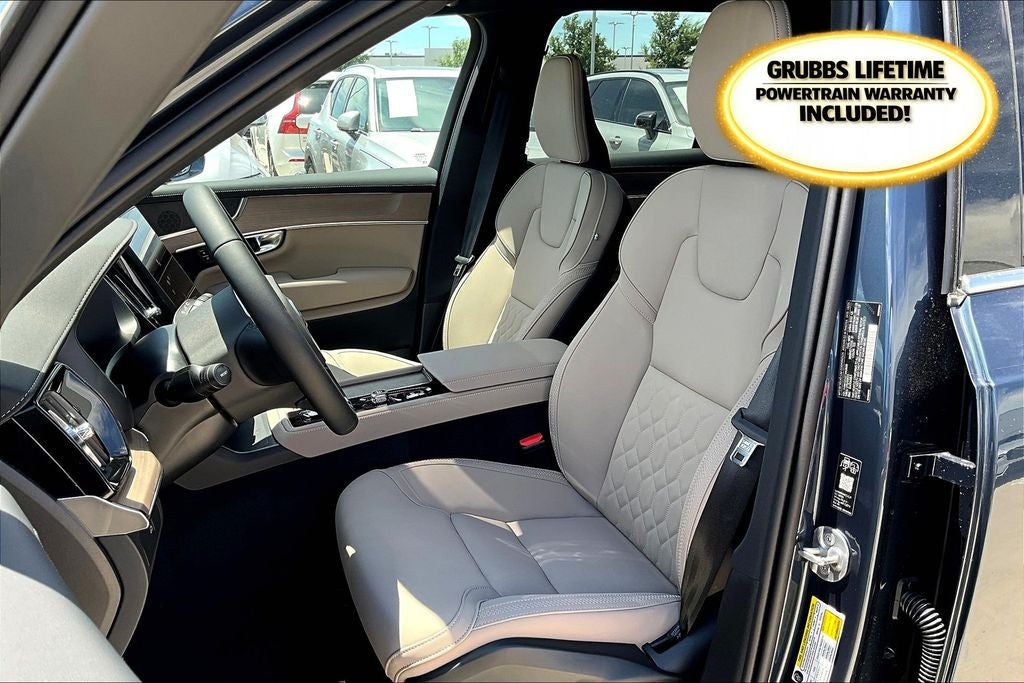 2026 Volvo XC90 B5 Core