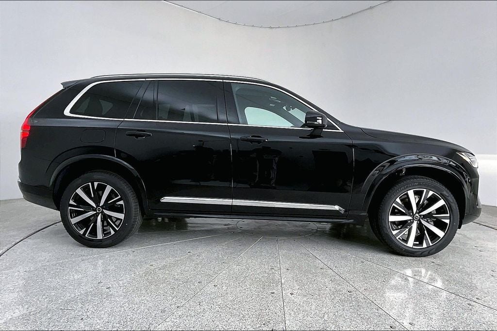 2026 Volvo XC90 B5 Core