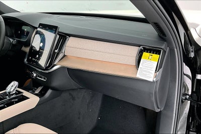 2026 Volvo XC90 B5 Core