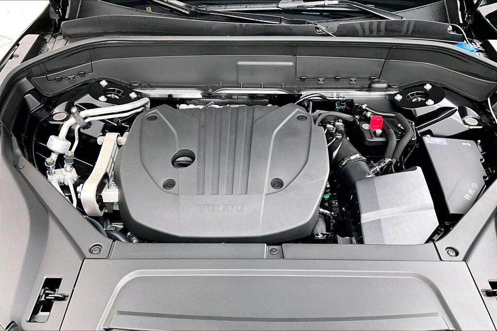 2026 Volvo XC90 B5 Core