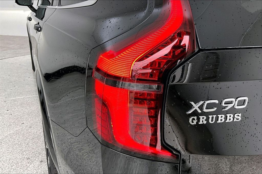 2026 Volvo XC90 B5 Core