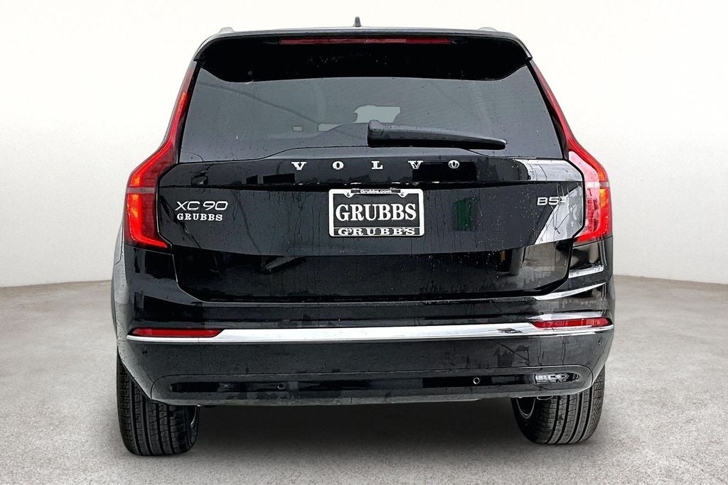 2026 Volvo XC90 B5 Core