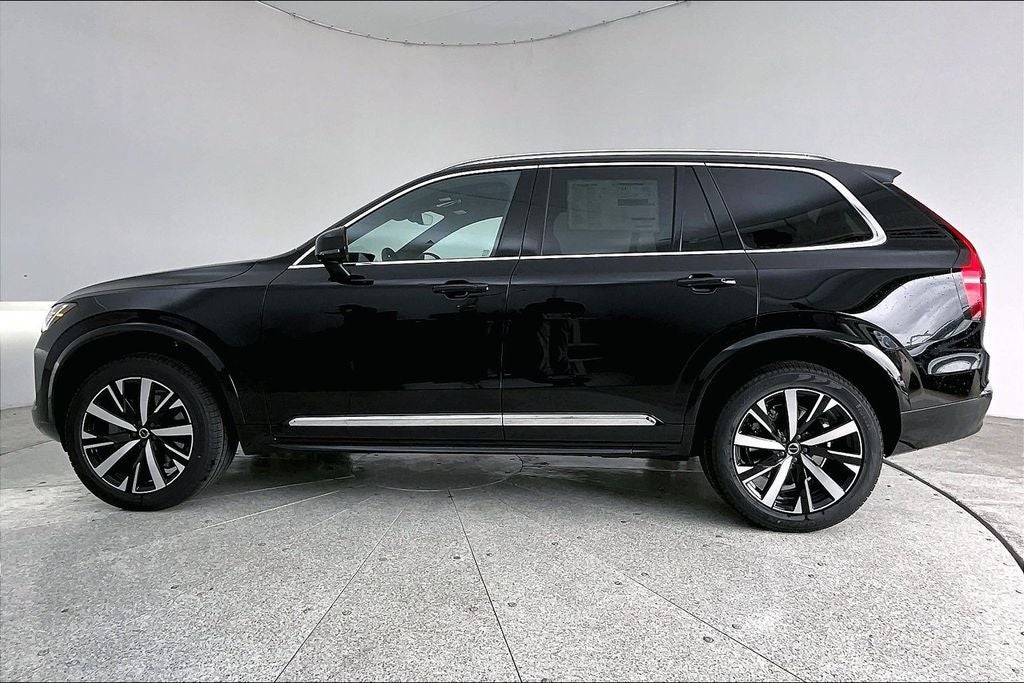 2026 Volvo XC90 B5 Core