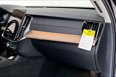 2026 Volvo XC90 B5 Core