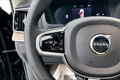 2026 Volvo XC90 B5 Core