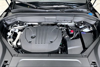 2026 Volvo XC90 B5 Core