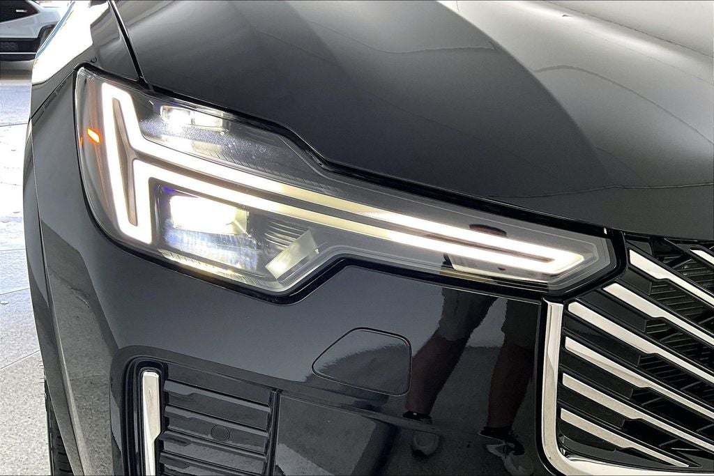 2026 Volvo XC90 B5 Core