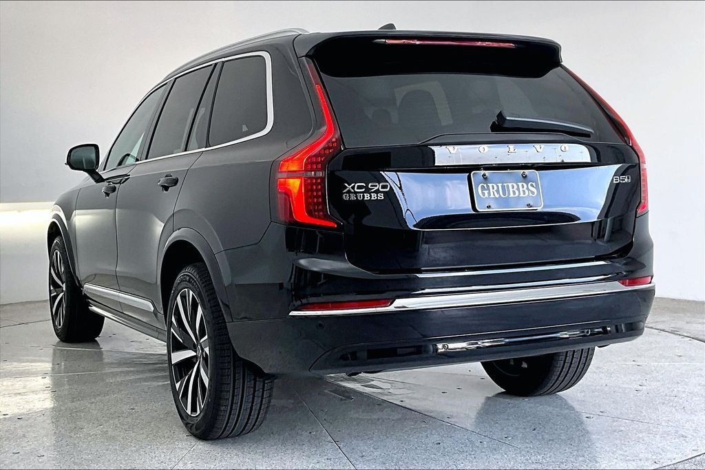 2026 Volvo XC90 B5 Core