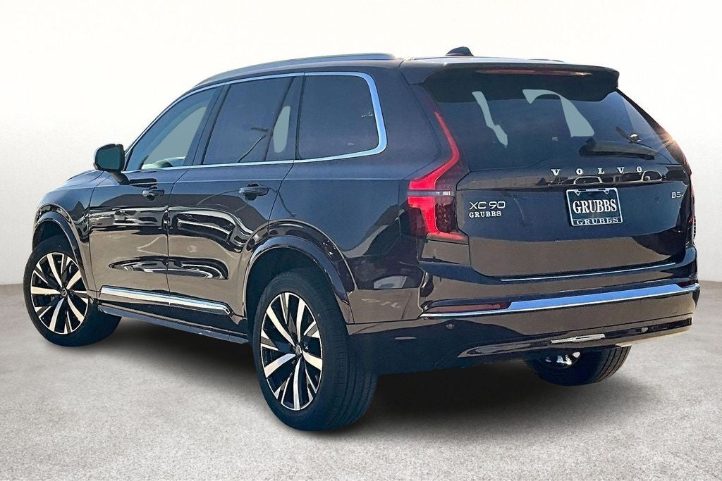 2026 Volvo XC90 B5 Core