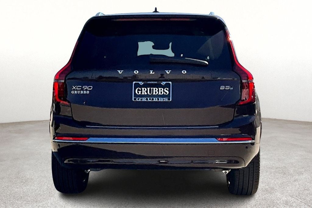 2026 Volvo XC90 B5 Core