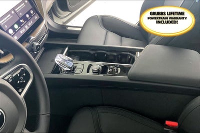 2026 Volvo XC60 B5 Plus