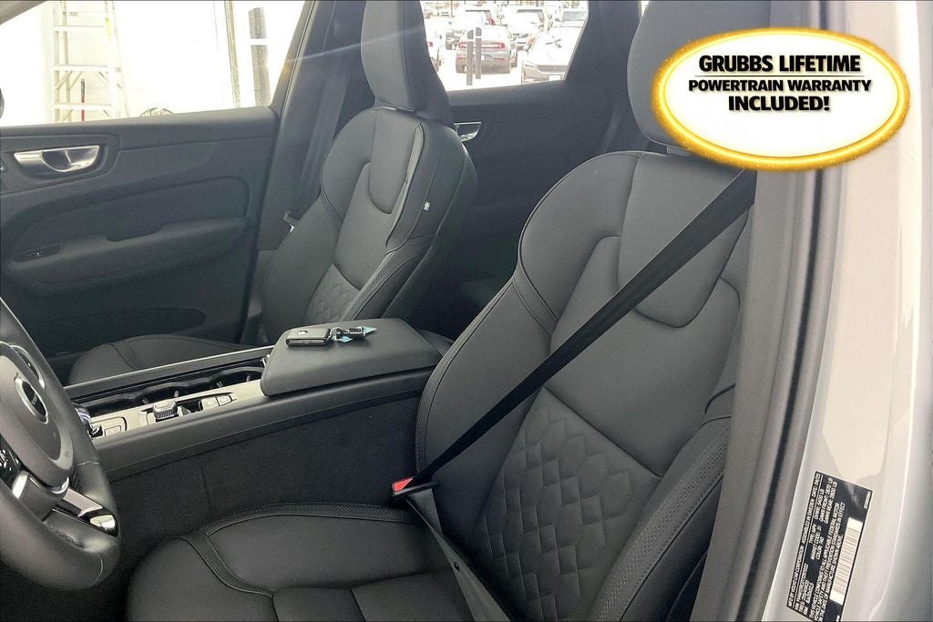 2026 Volvo XC60 B5 Plus
