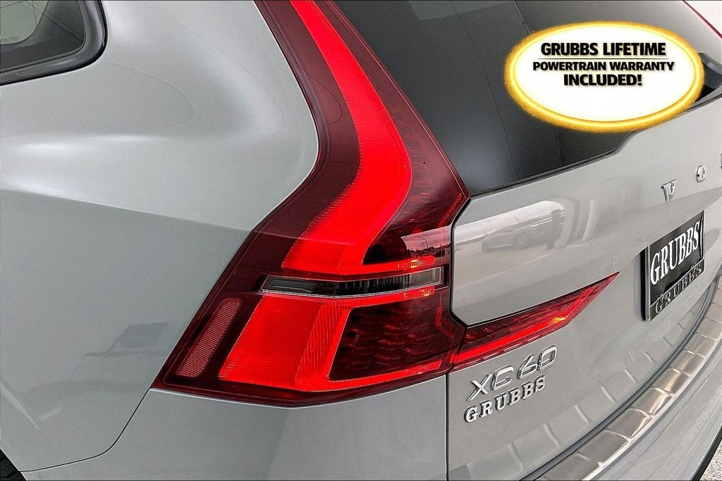 2026 Volvo XC60 B5 Plus