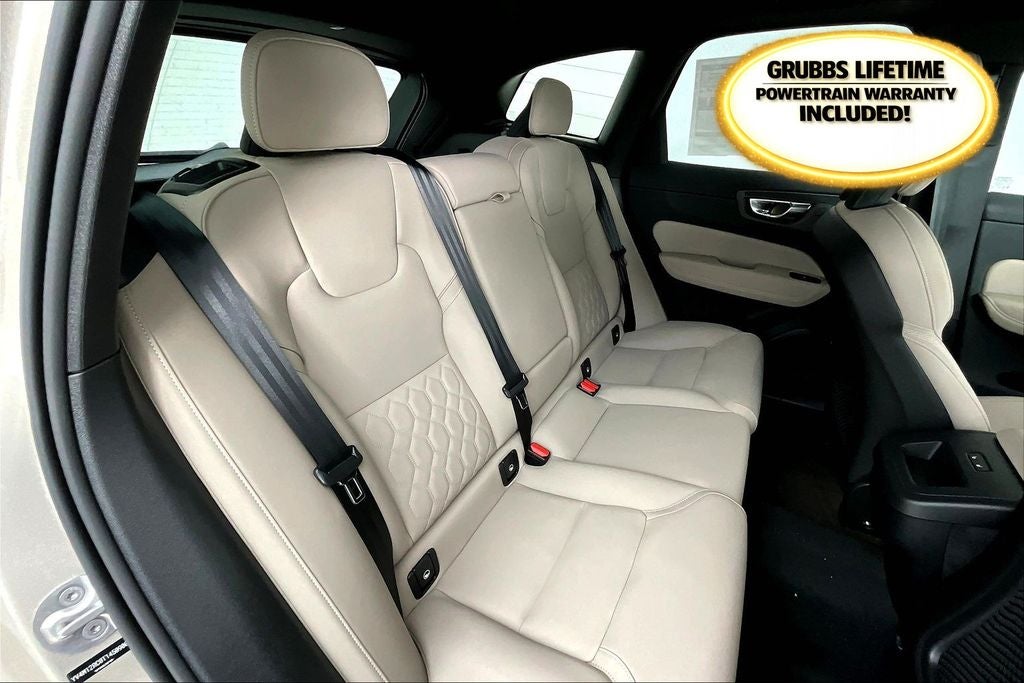 2026 Volvo XC60 B5 Plus