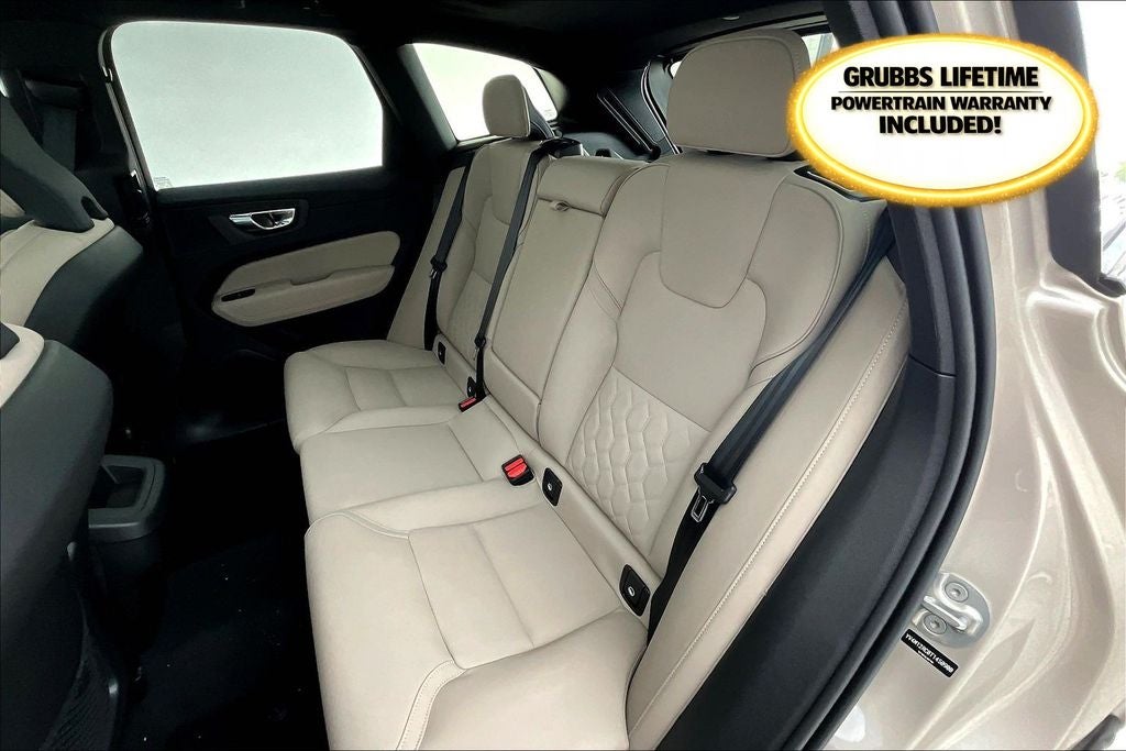 2026 Volvo XC60 B5 Plus