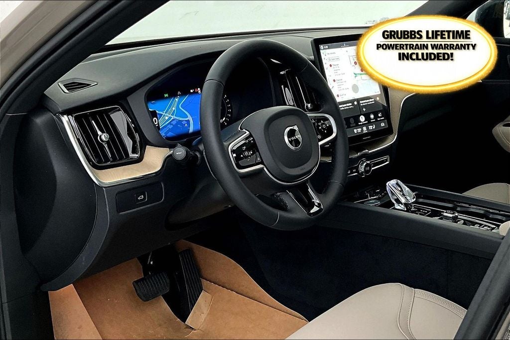 2026 Volvo XC60 B5 Plus