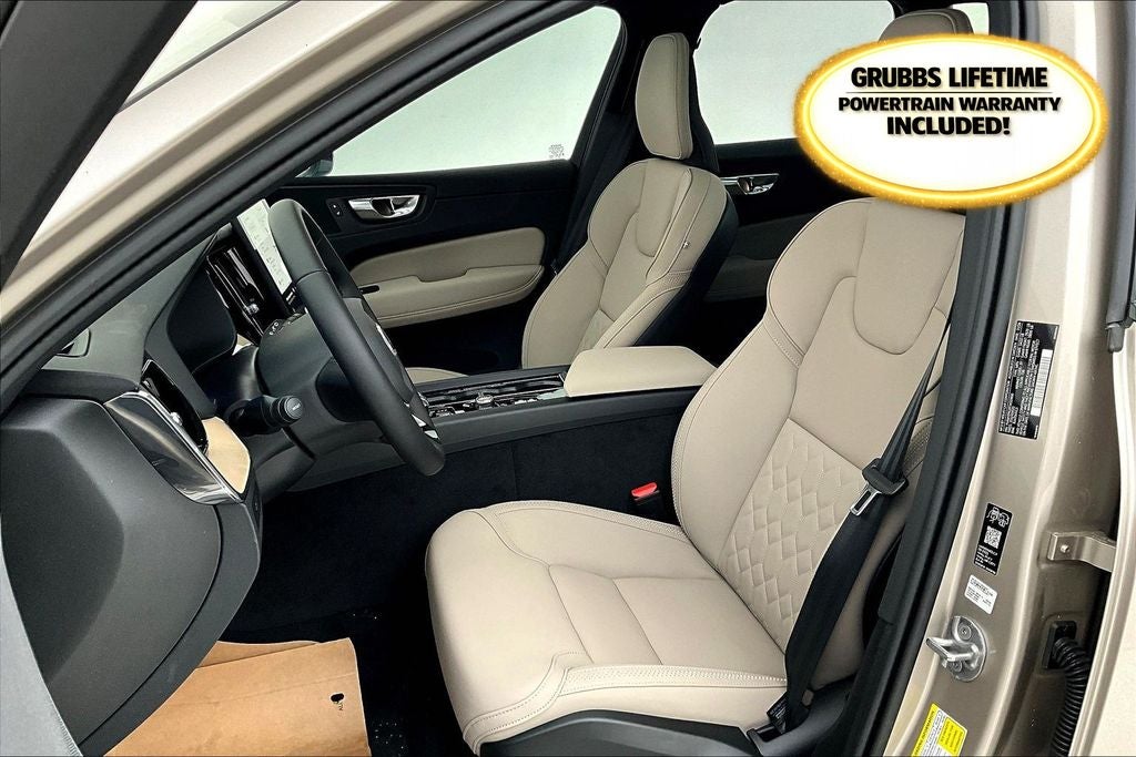 2026 Volvo XC60 B5 Plus