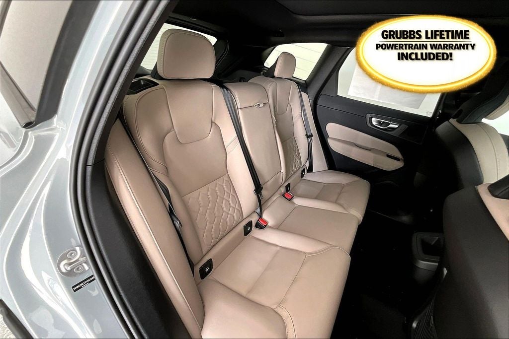 2026 Volvo XC60 B5 Plus