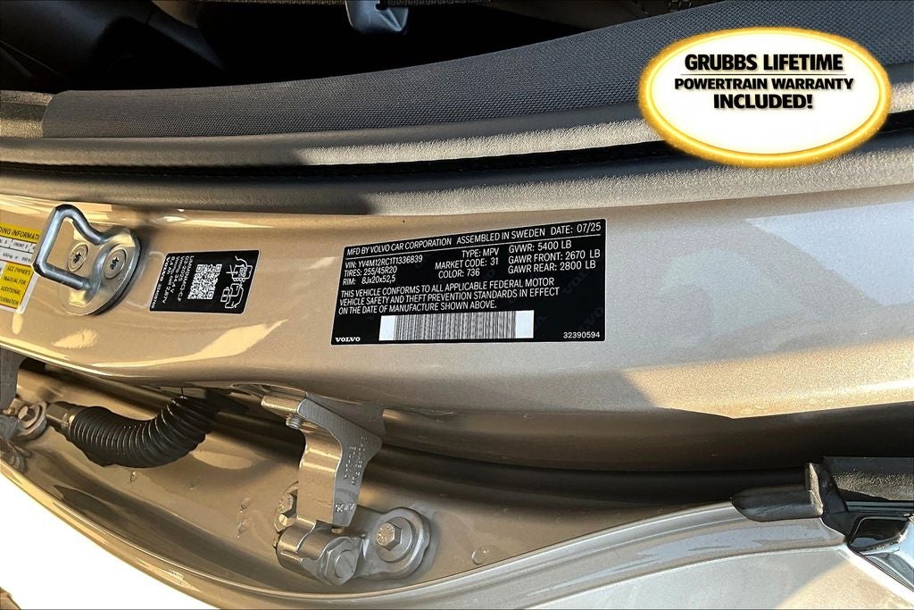 2026 Volvo XC60 B5 Plus