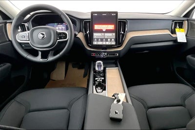 2026 Volvo XC60 B5 Plus