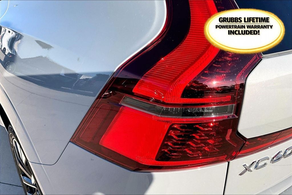 2026 Volvo XC60 B5 Plus