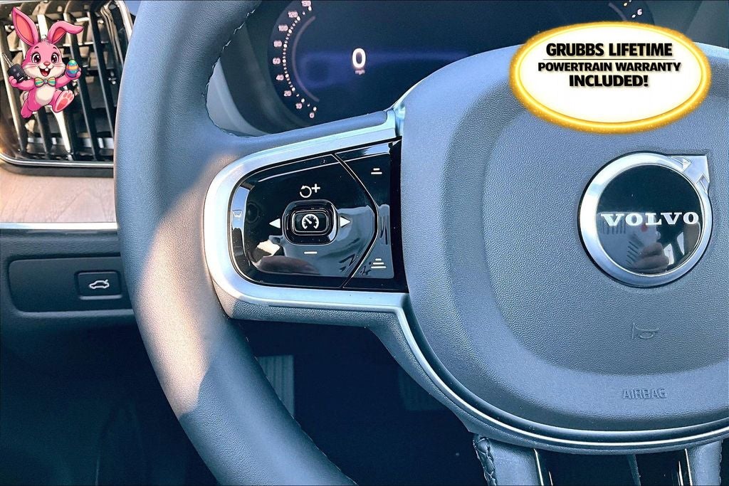 2026 Volvo XC60 B5 Plus