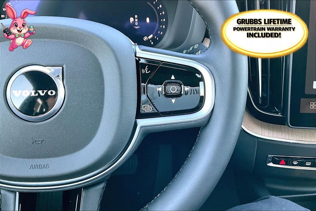 2026 Volvo XC60 B5 Plus