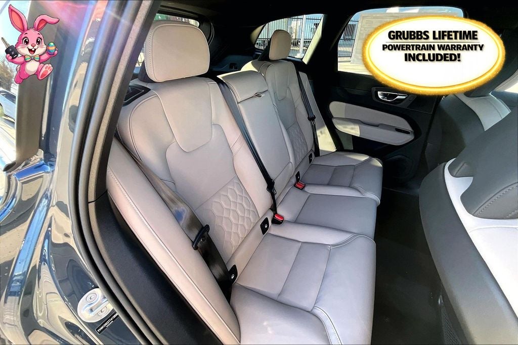 2026 Volvo XC60 B5 Plus