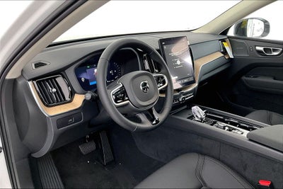 2026 Volvo XC60 B5 Plus