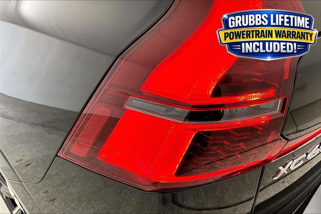 2026 Volvo XC60 B5 Plus