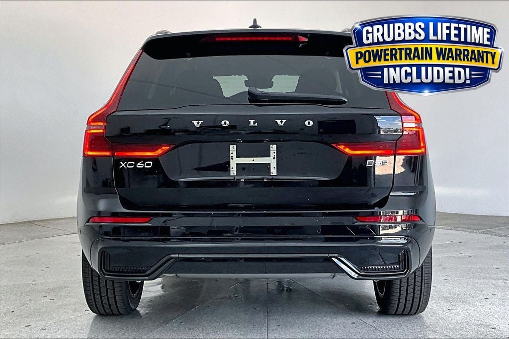 2026 Volvo XC60 B5 Plus
