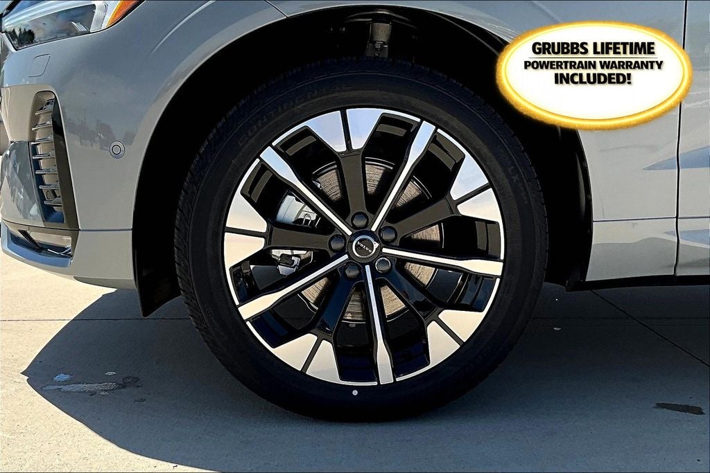 2026 Volvo XC60 B5 Plus