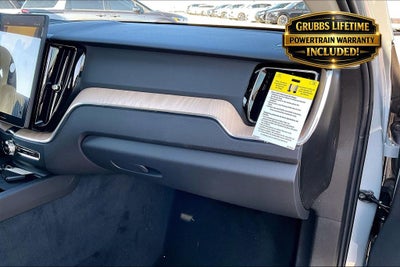 2026 Volvo XC60 B5 Plus