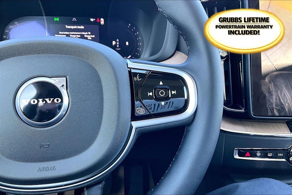 2026 Volvo XC60 B5 Plus