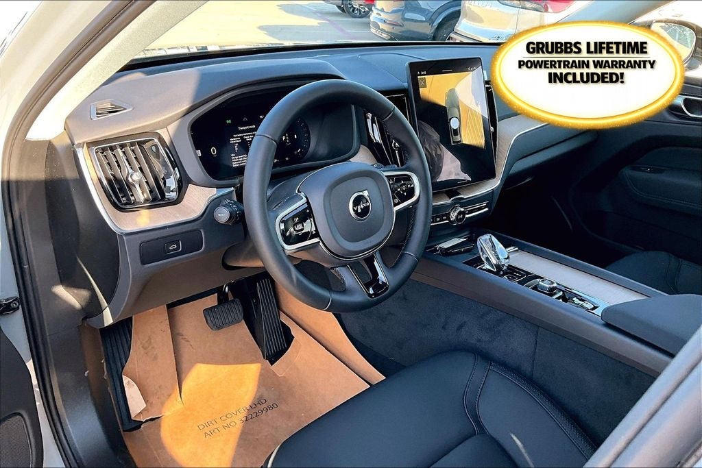 2026 Volvo XC60 B5 Plus