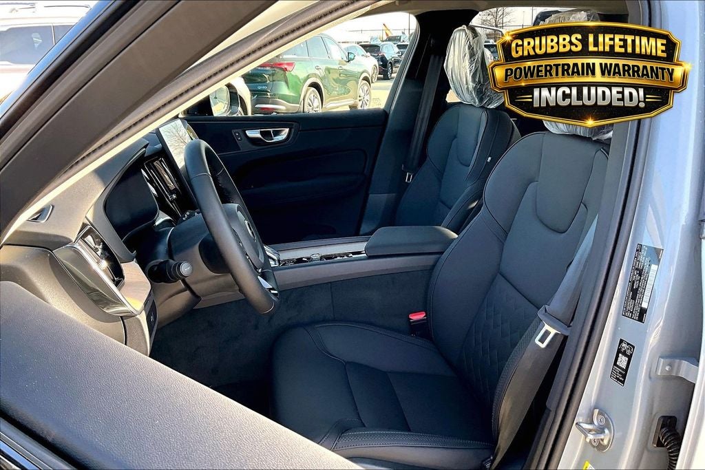2026 Volvo XC60 B5 Plus