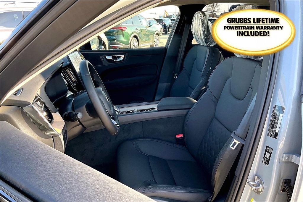 2026 Volvo XC60 B5 Plus