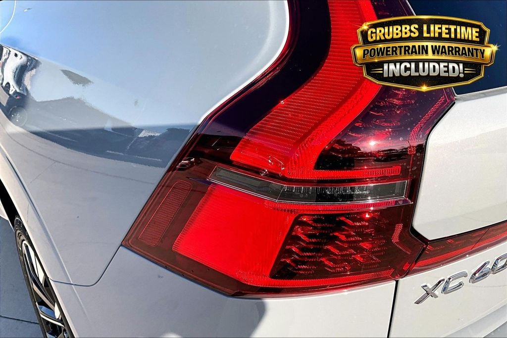 2026 Volvo XC60 B5 Plus