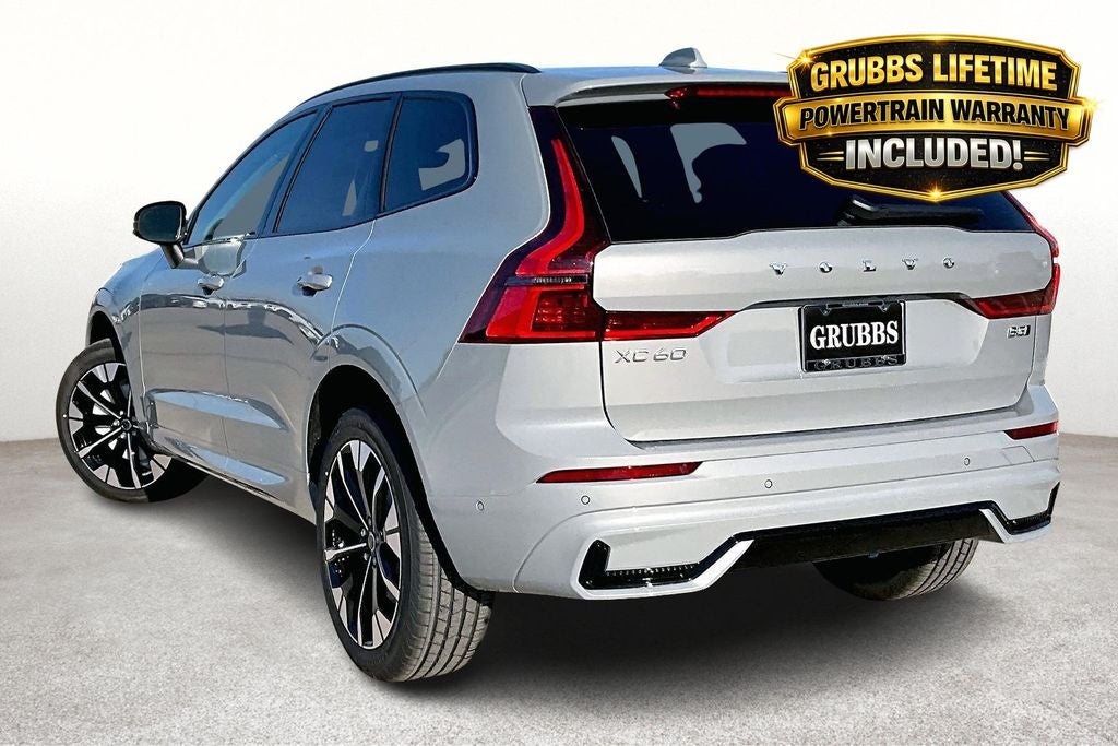 2026 Volvo XC60 B5 Plus
