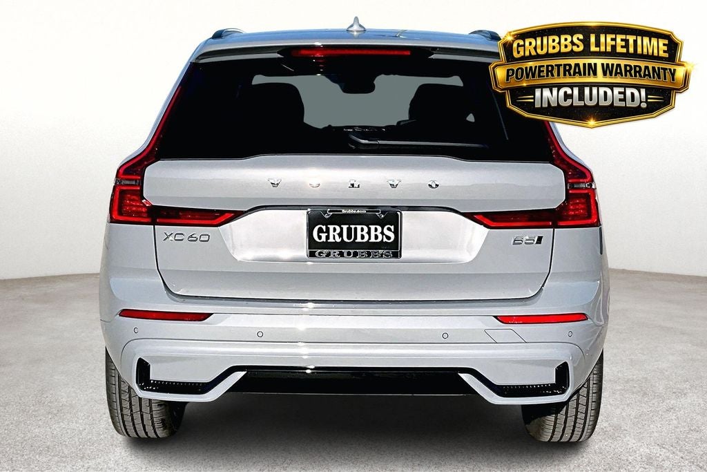 2026 Volvo XC60 B5 Plus