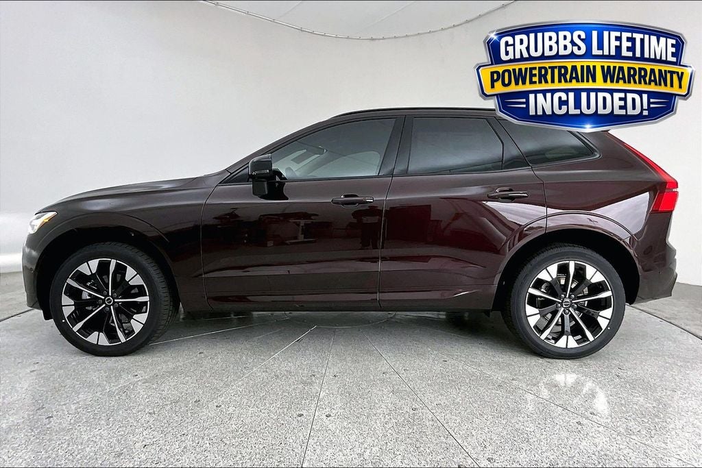 2026 Volvo XC60 B5 Plus