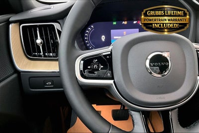 2026 Volvo XC60 B5 Plus