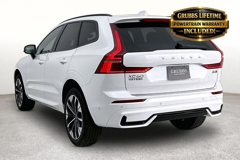 2026 Volvo XC60 B5 Plus