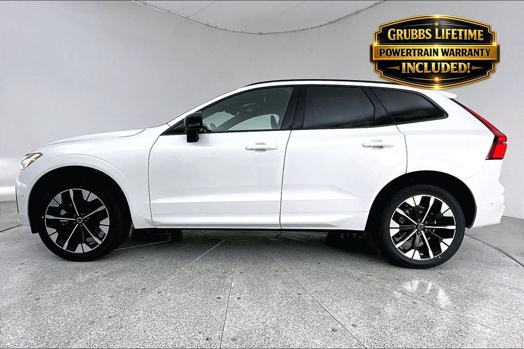 2026 Volvo XC60 B5 Plus