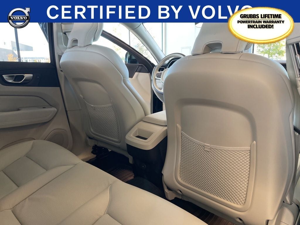 2025 Volvo XC60 PLUS