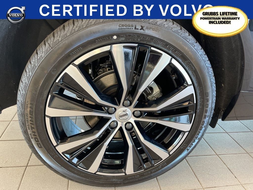 2025 Volvo XC60 PLUS