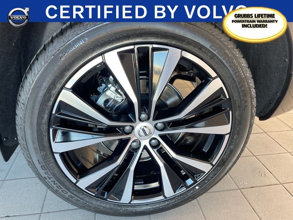 2025 Volvo XC60 PLUS