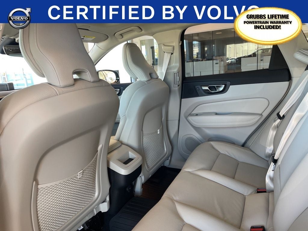 2025 Volvo XC60 PLUS