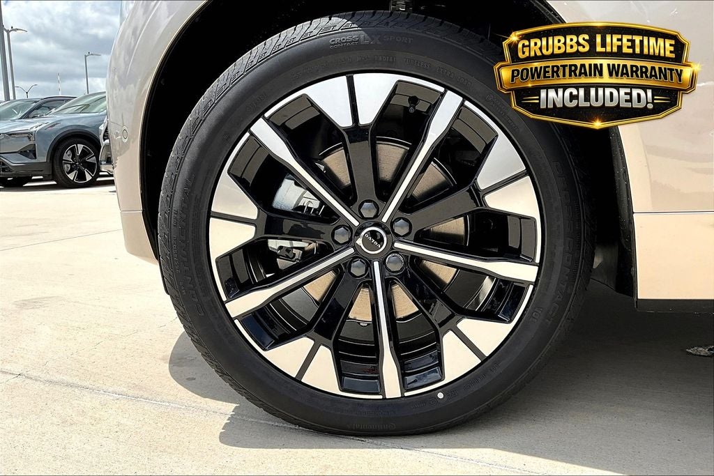 2026 Volvo XC60 B5 Plus